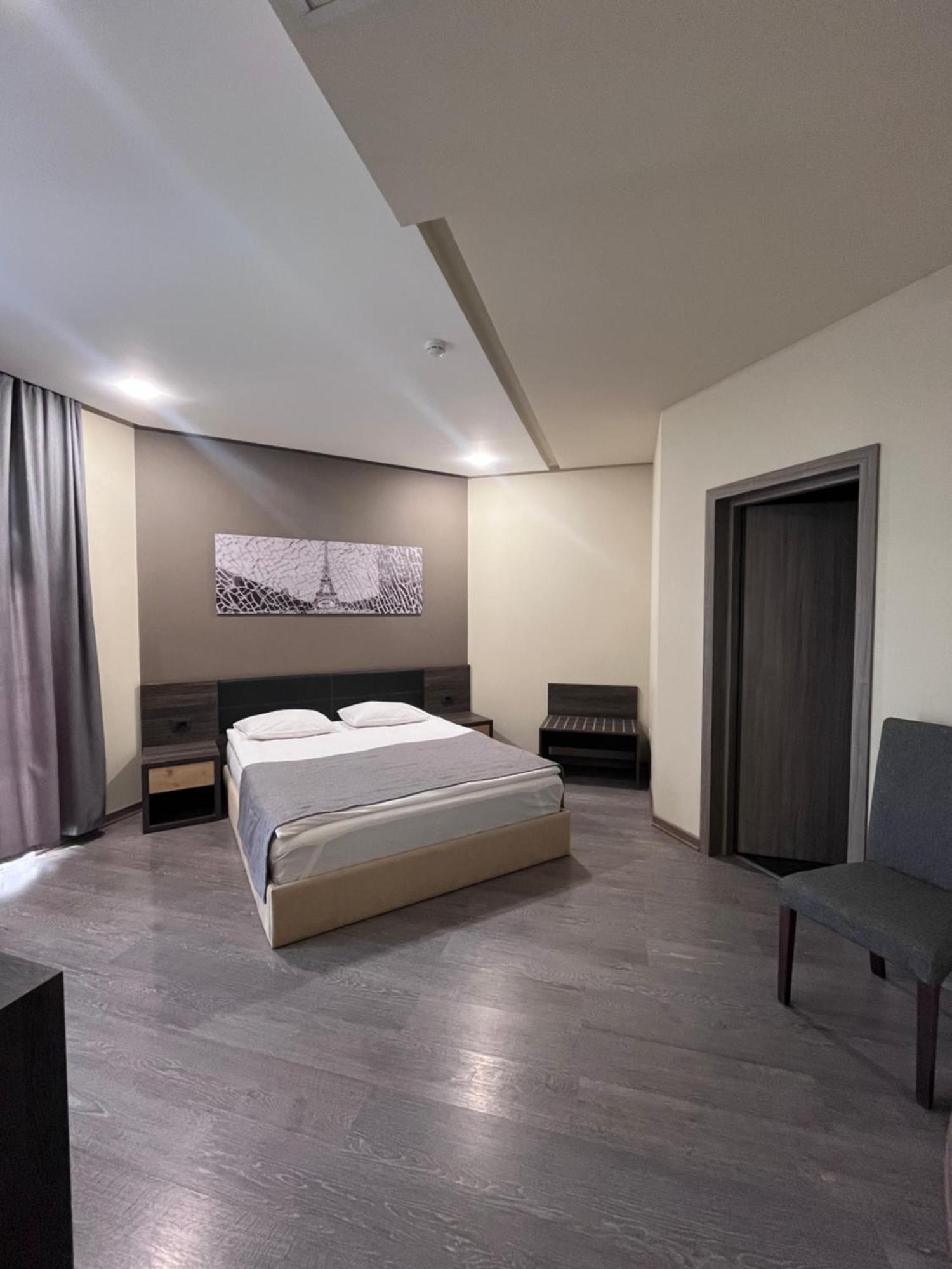 Bien Hotel 예레반 외부 사진