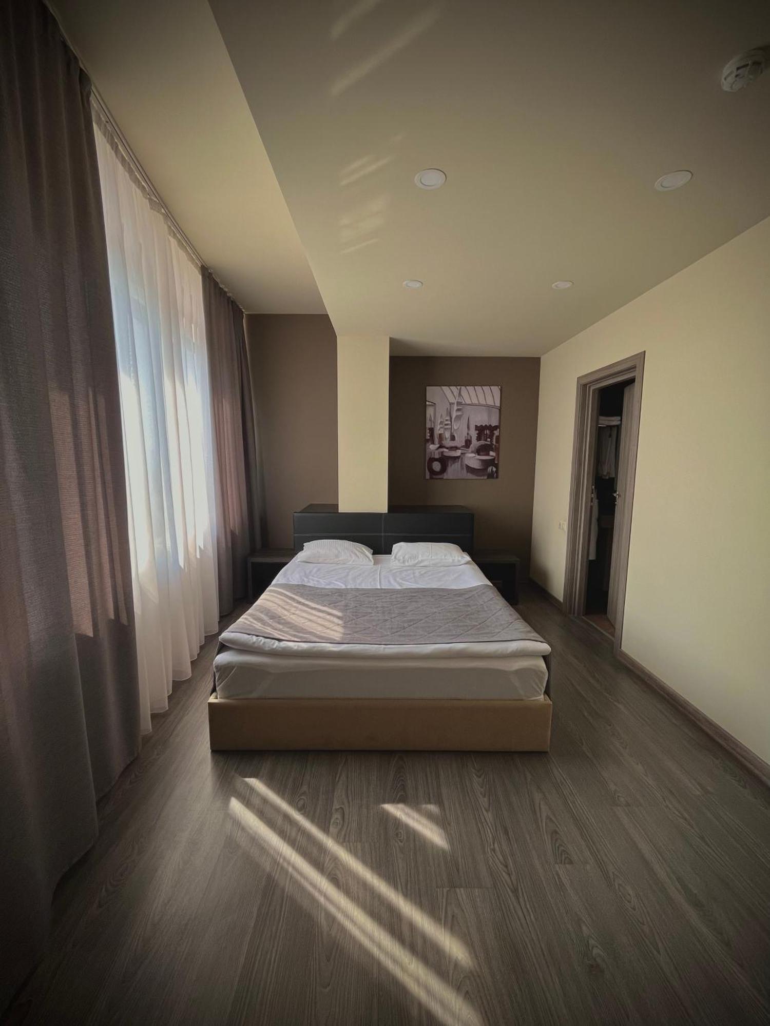 Bien Hotel 예레반 외부 사진