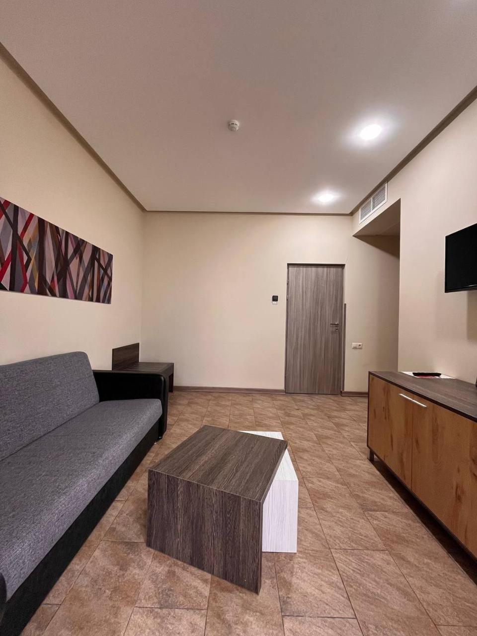 Bien Hotel 예레반 외부 사진