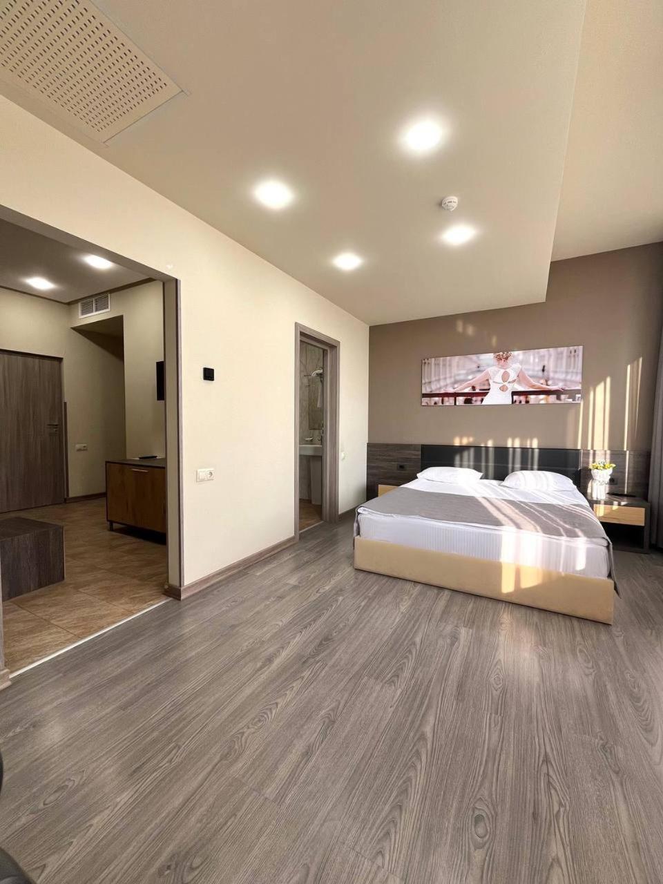 Bien Hotel 예레반 외부 사진