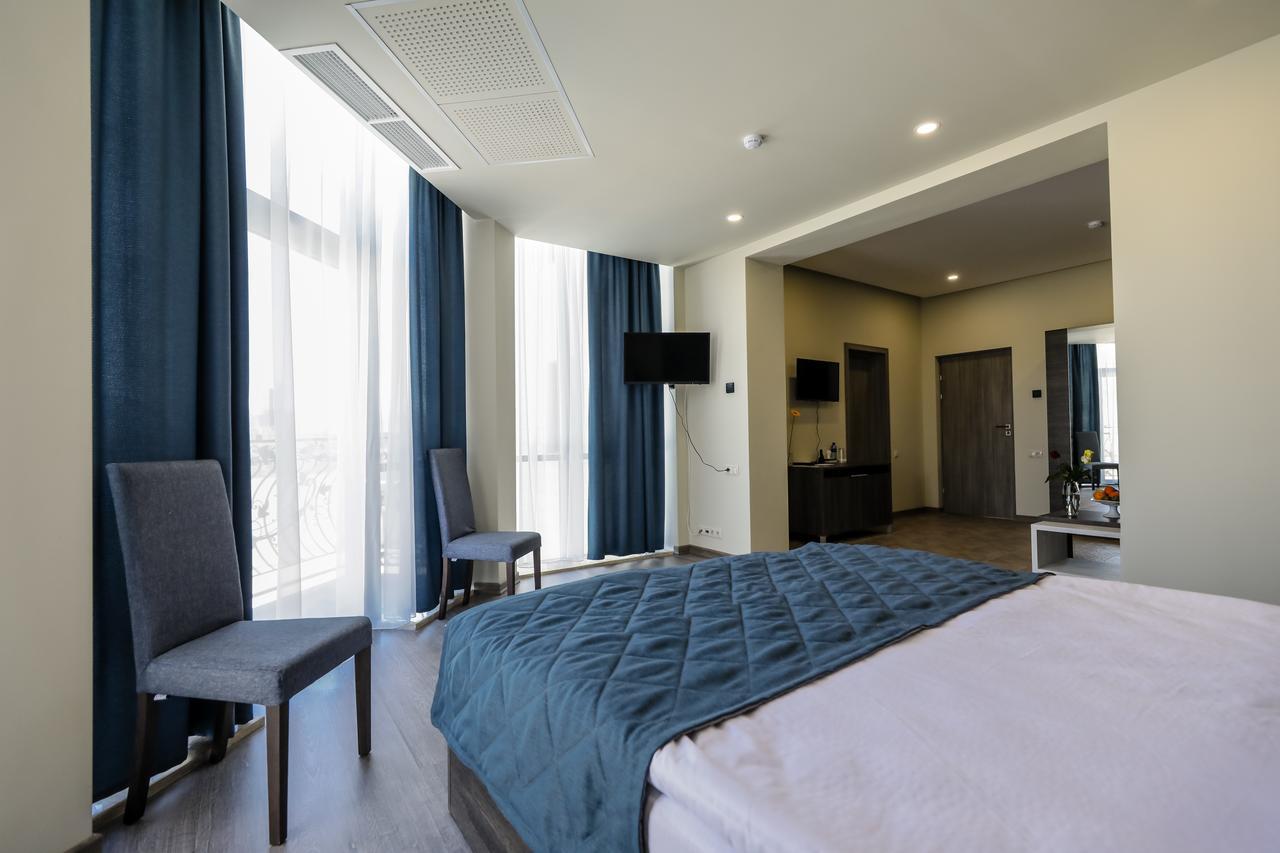 Bien Hotel 예레반 외부 사진
